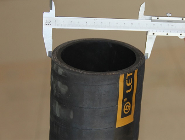 液壓膠管總成定制與扣壓接頭解決方案